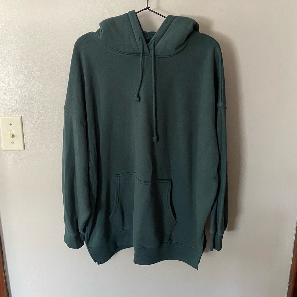 AE oversized sweatshirt